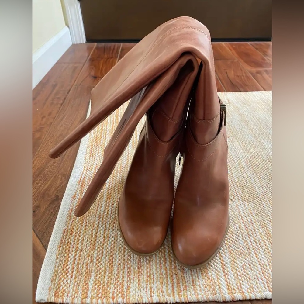 8M Wide calf faux leather boots, 3 inch heel